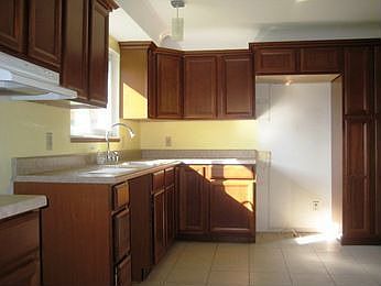 4th image of 2821 Huntington Park Dr