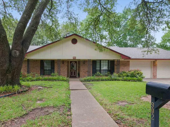 902 Humphrey St, Athens, TX 75751