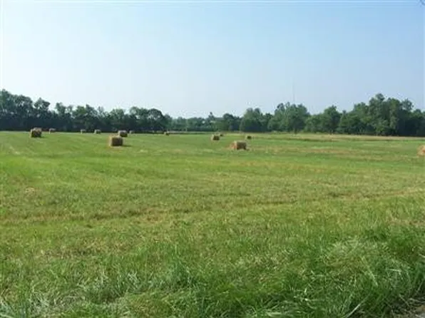 1901 Royster Rd, Lexington, KY 40516
