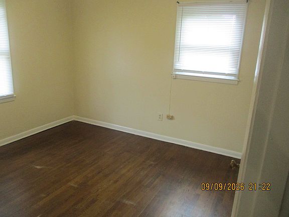 5th image of 801 Hobson St