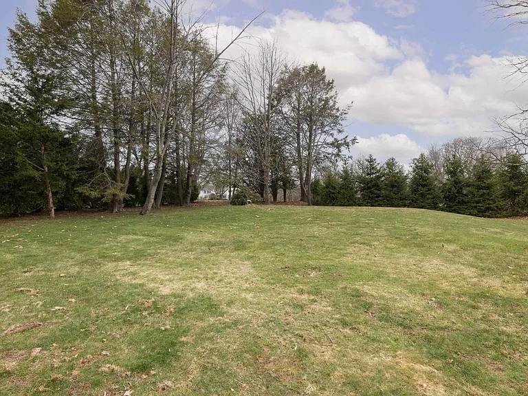 808 Central Rd — Photo 18
