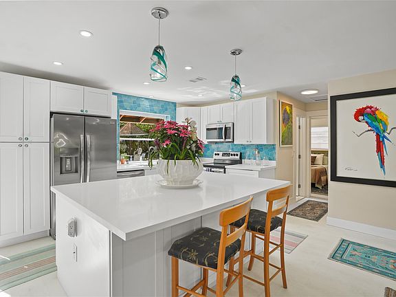 4th image of 3370 SW 15th Court