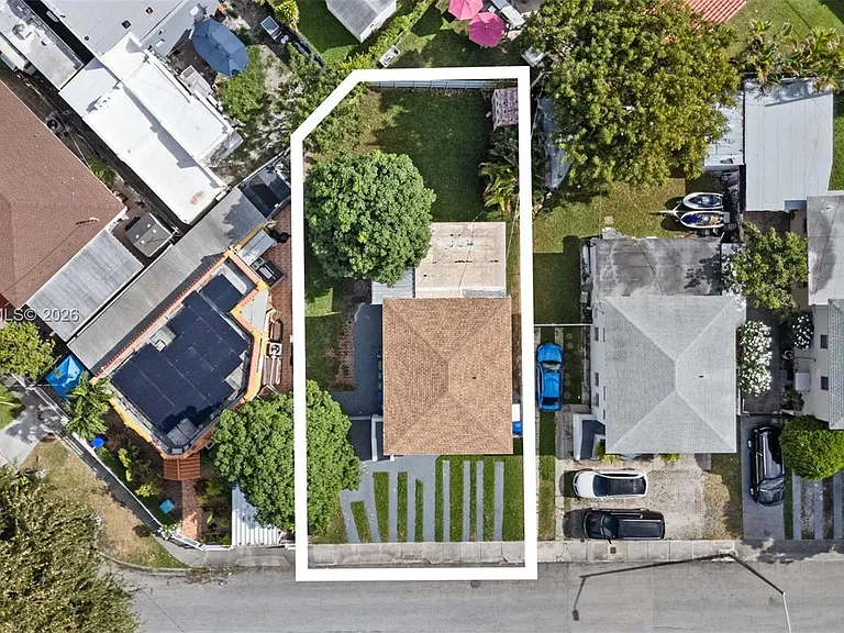 255 Beacom Blvd #DOWNSTAIRS — Photo 23