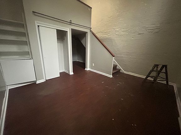 3rd image of 1215 Pine St #5