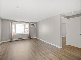 1821 Middlesex St APT 10, Lowell, MA 01851