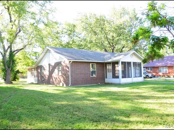 404 S Tellman Ave, Belle, MO 65013