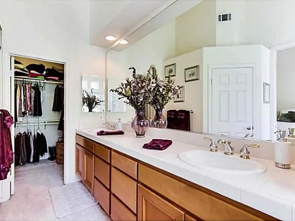 (undisclosed Address), Escondido, CA 92029