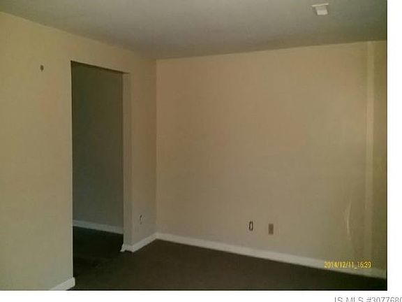 5th image of 807 Wintergreen Ct