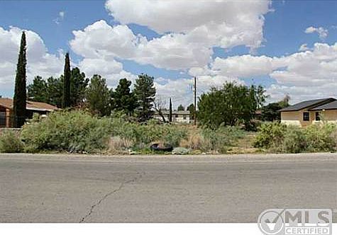 3rd image of 3561 Las Quintas Dr