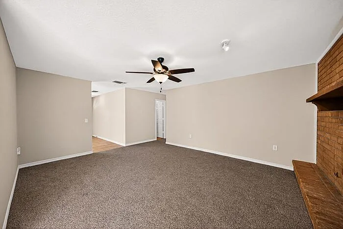 6222 Fort Maddin St — Photo 10