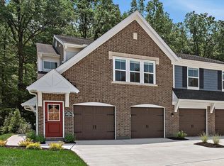 5884 Parkview Ln #300, Milford, OH 45150