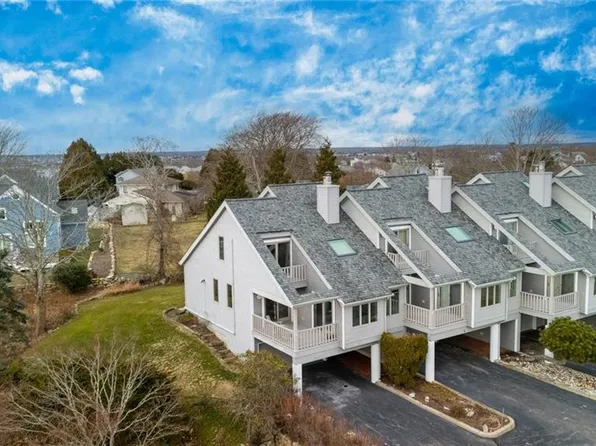 1125 Point Judith Rd APT E7, Narragansett, RI 02882