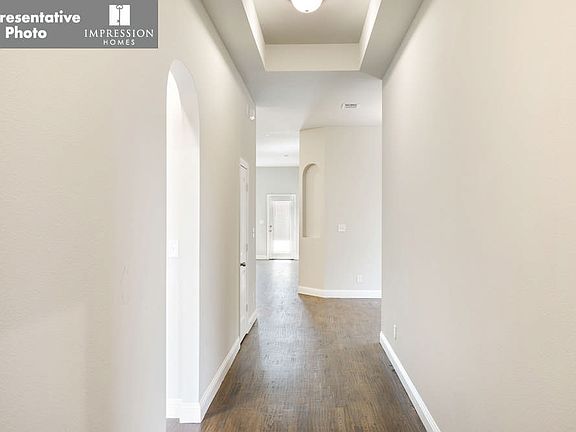 5th image of 209 Oakcrest Dr #Bg8b8o