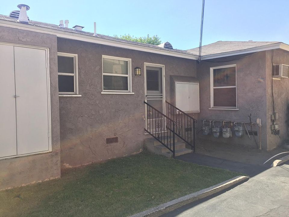 1st image of 14 E Commonwealth Ave #18C