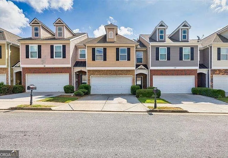 37 Providence Oak Ln — Photo 2