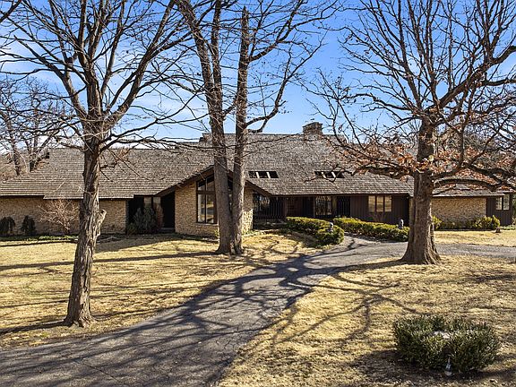 2nd image of 44W019 Main Street Rd