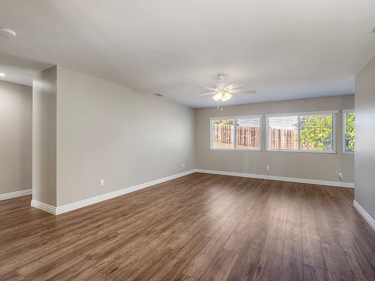 344 Rancho Vista Pl — Photo 3