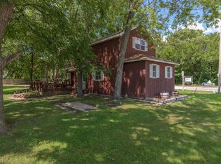 17487 Carver Rd, Hudson, IL 61748