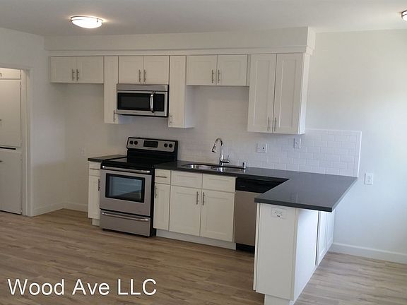 3rd image of 21111 Wood Ave APT 16