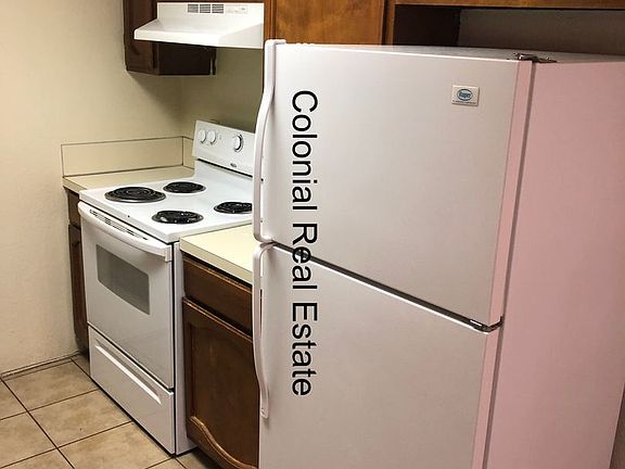 4th image of 712 Laurelwood Dr APT D