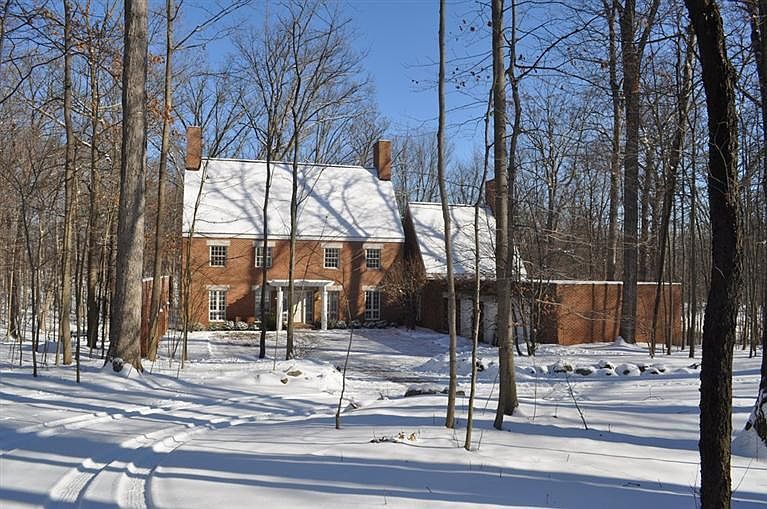 1st image of 6445 Warren Ct