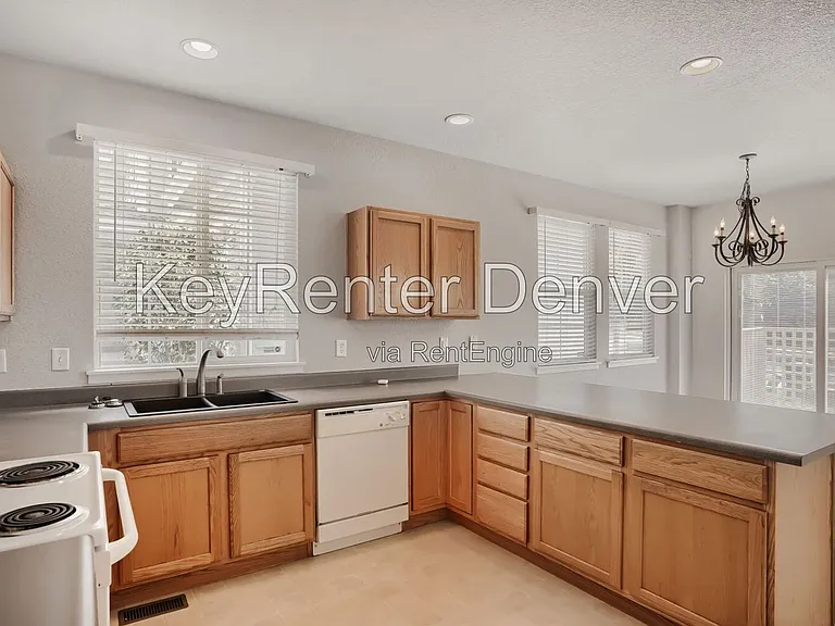 3852 Rabbit Mountain Rd — Photo 9