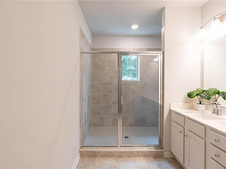2701 Cedar Pine Way — Photo 22