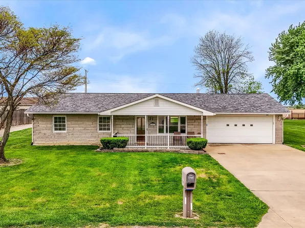 2207 S Fairview Dr, Shelbyville, IN 46176