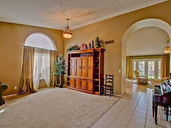 2nd image of 3721 W Linda Ln