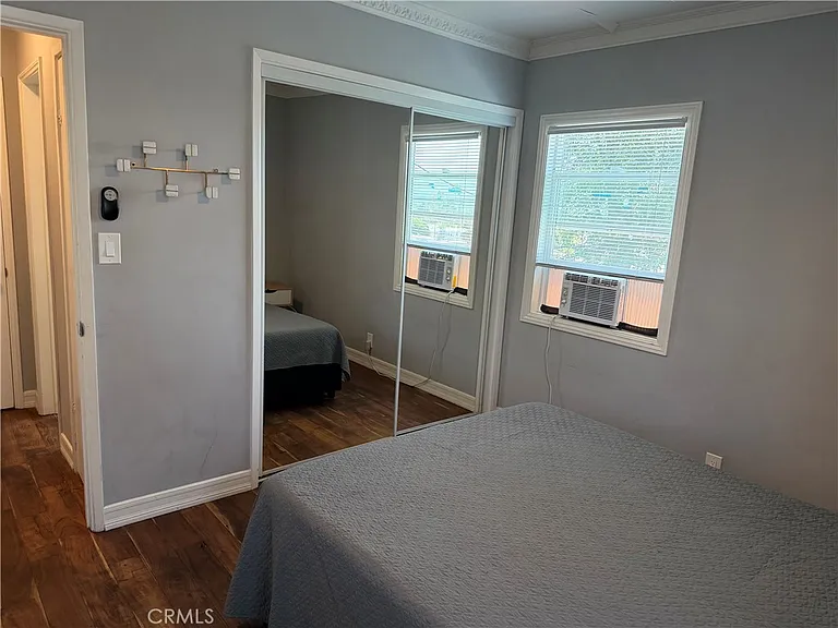 2244 W Adams Blvd #6 — Photo 9