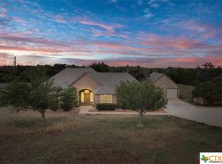 100 Cooks Xing, Liberty Hill, TX 78642