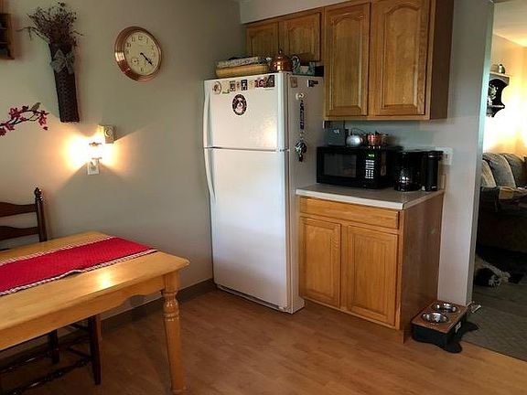 3rd image of 12-18 Park St