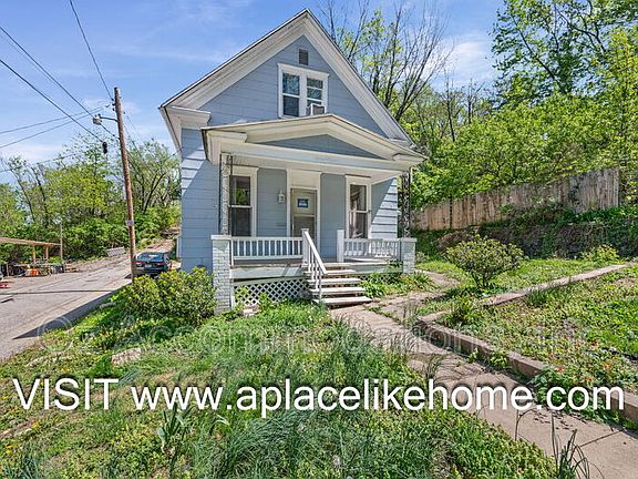 3rd image of 1613 S Valley St