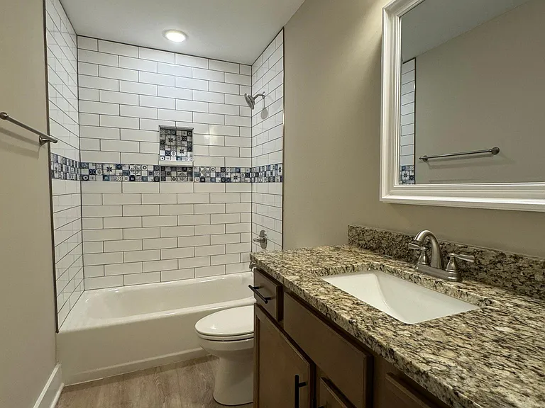 143 Verdant Trl — Photo 8