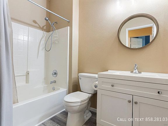 4th image of 4121 Via Candidiz Unit 42