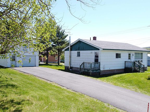 2nd image of 860 Windsor Back Rd