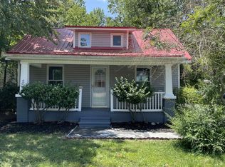 803 Oaks Rd, Paducah, KY 42003