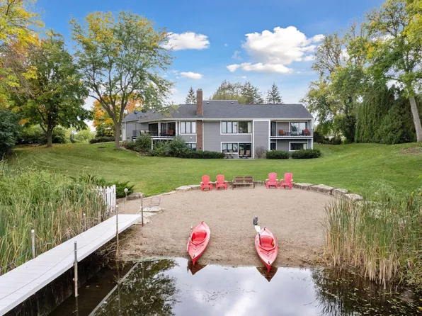 3790 Lone Cedar Ln, Chaska, MN 55318