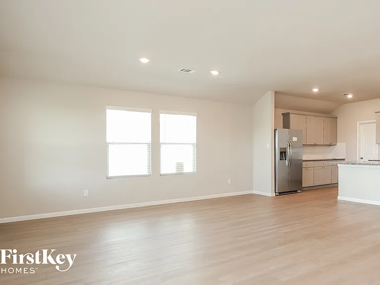 13011 Thyme Way — Photo 2