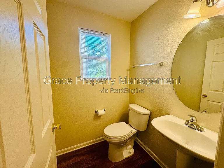 14337 Austin Ct — Photo 9