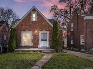 10630 Balfour Rd, Detroit, MI 48224