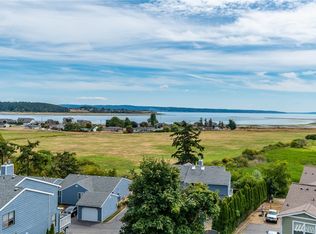 1850 SW Scenic Heights St APT B302, Oak Harbor, WA 98277