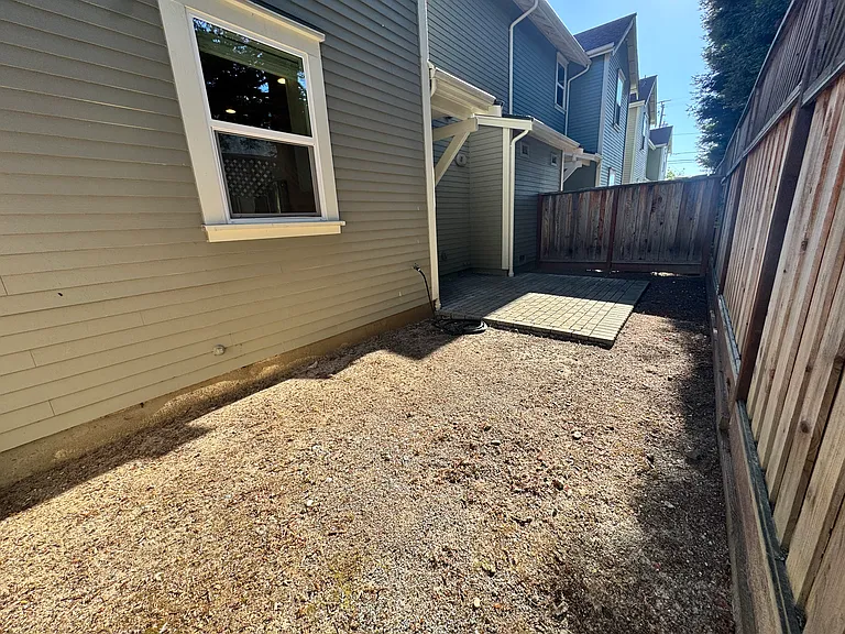 1514 Tera Ct — Photo 17