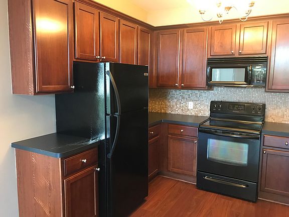 2nd image of 3036 Grand Ave S