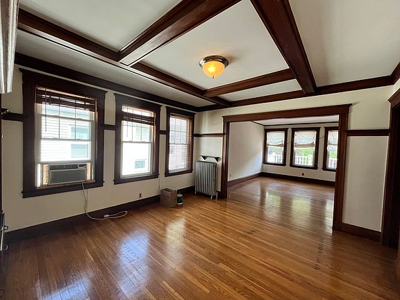 5th image of 7 Roseway St Suite 2
