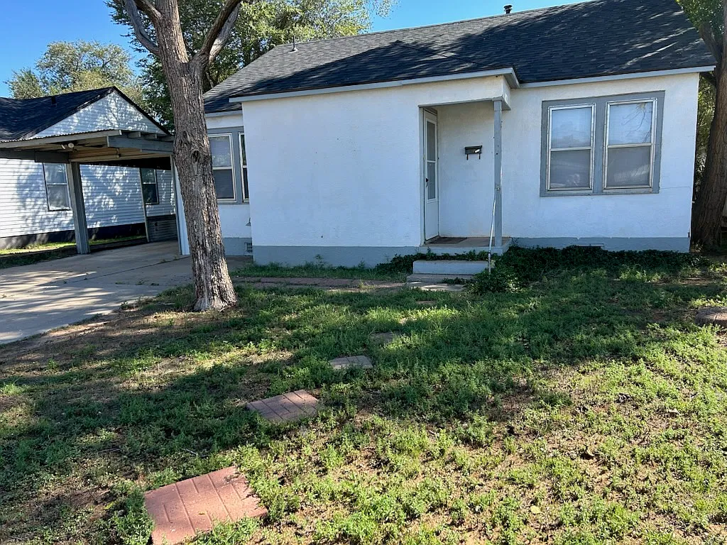 2 bed, 1032 sqft, $1,095 — Photo 1