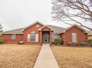 4903 Stoneleigh Dr, Midland, TX 79705