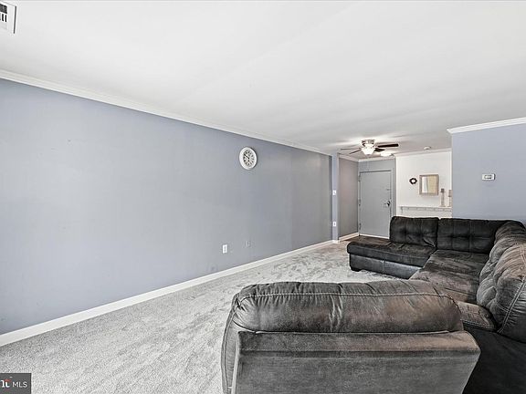 5th image of 3109 Buccaneer Ct APT 1