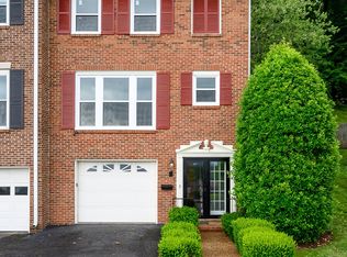 140 Jefferson Sq, Nashville, TN 37215