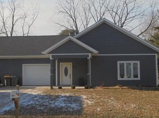 535 Clark St, Hammond, WI 54015